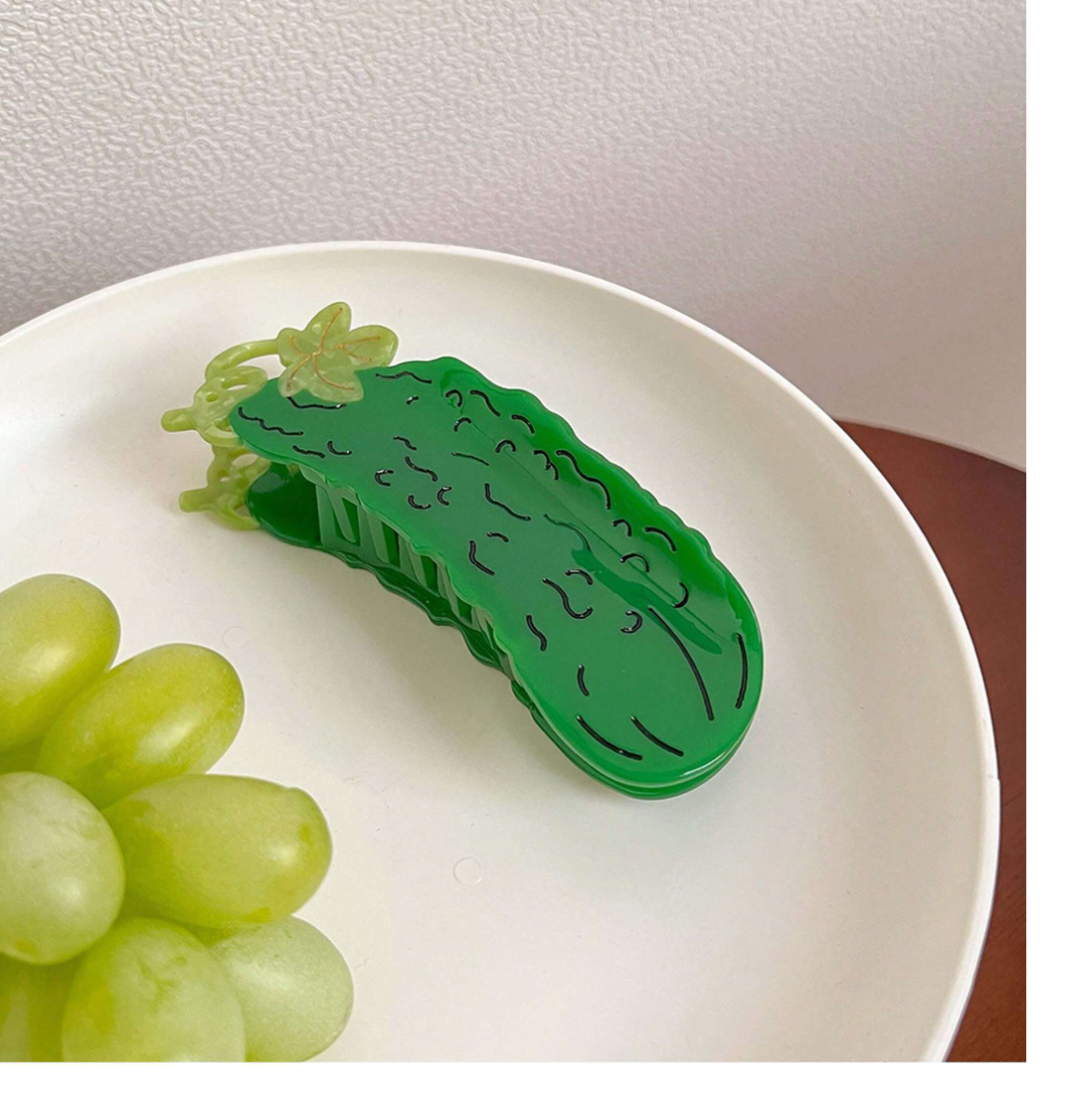 Pickle Claw Clip