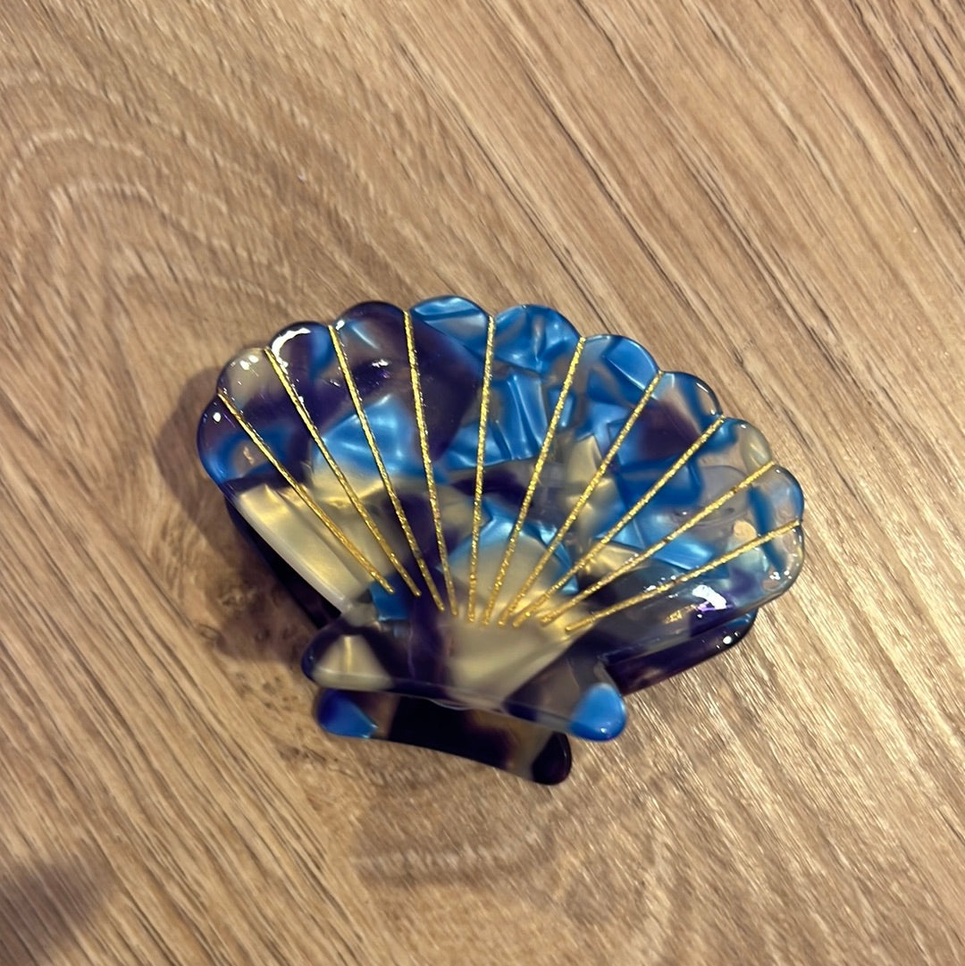 Shell Hair Clip